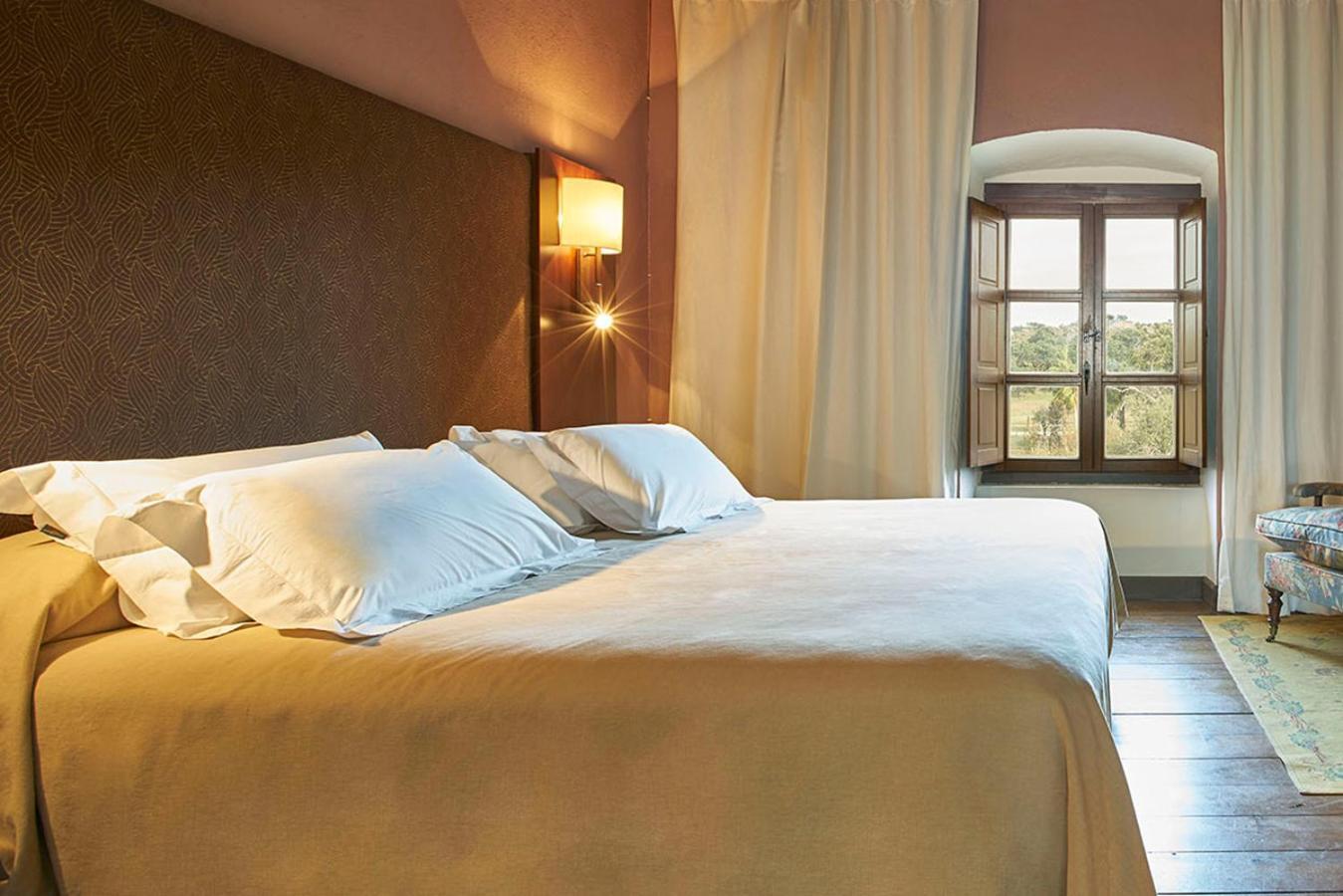 Finca El Cortinal Valencia de Alcántara エクステリア 写真